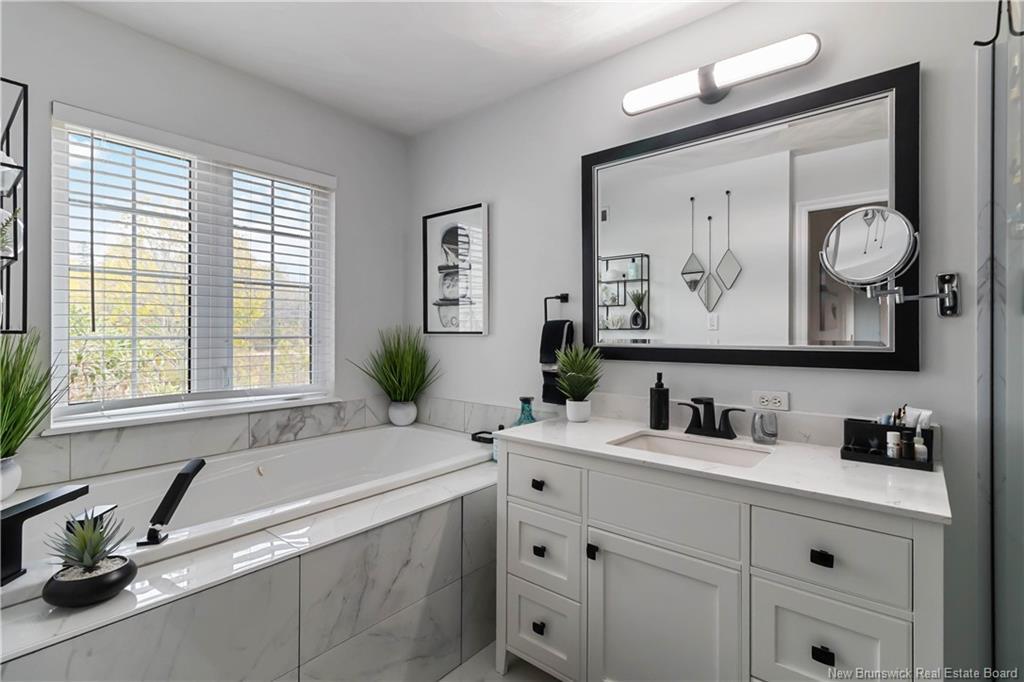 1314 Elmwood Dr, Moncton, NB