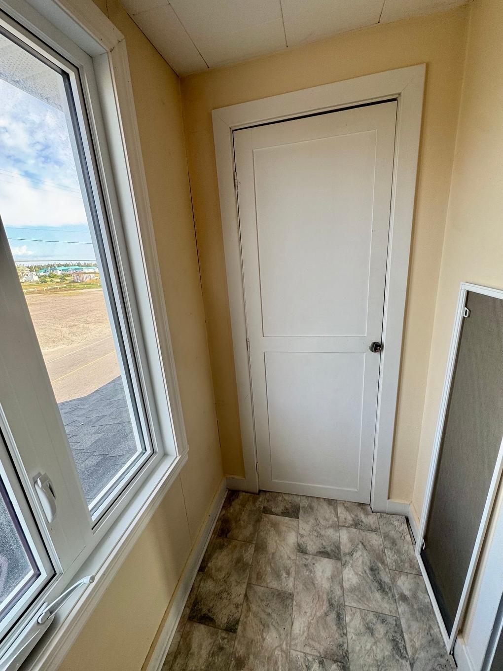 Storage - 263 Rue De La Mer, Longue-Pointe-De-Mingan, QC - Indoor Photo Showing Other Room