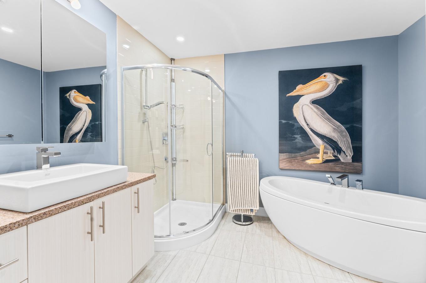 Salle de bains - 3-354 Rue Notre-Dame, Charlemagne, QC - Indoor Photo Showing Bathroom