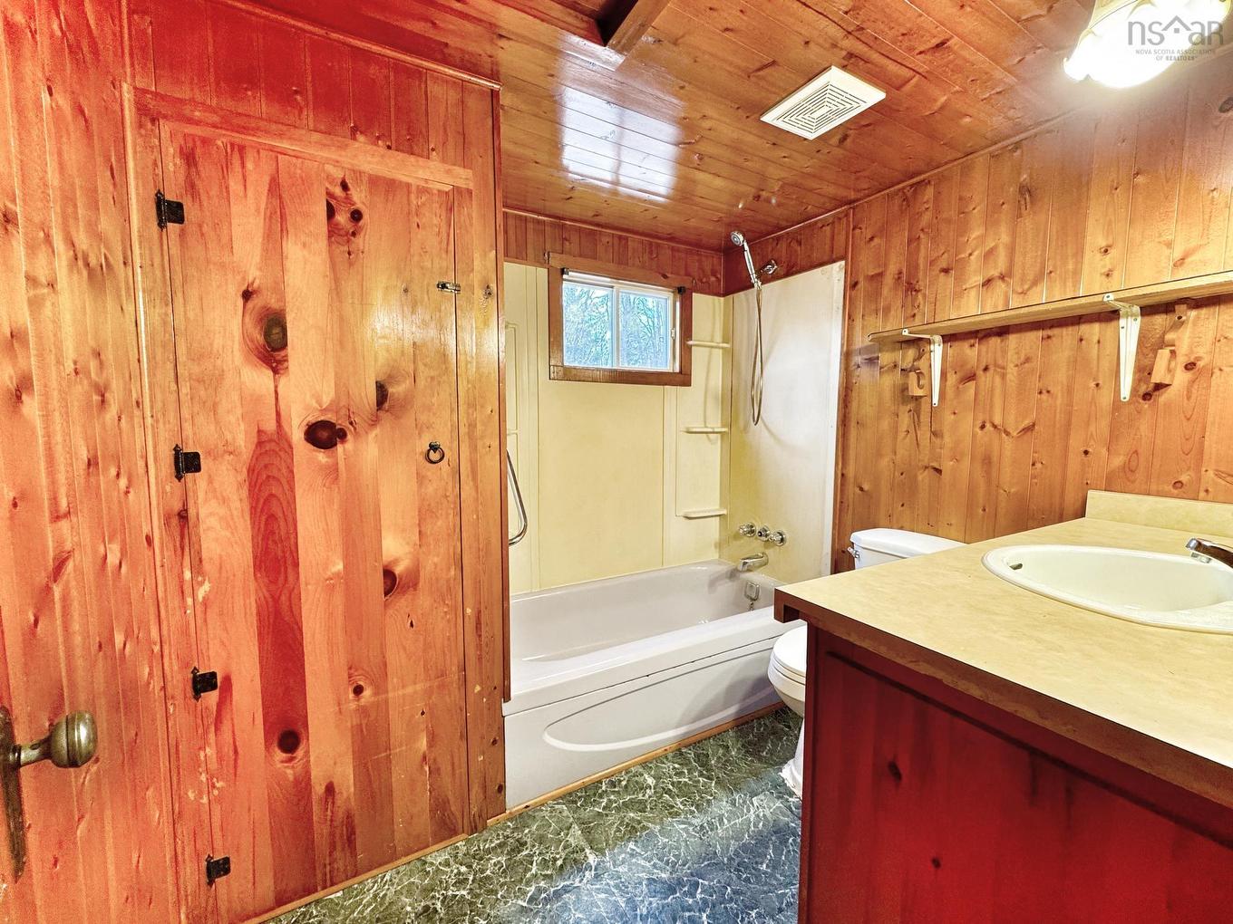 9932 Highway 201, South Farmington, NS