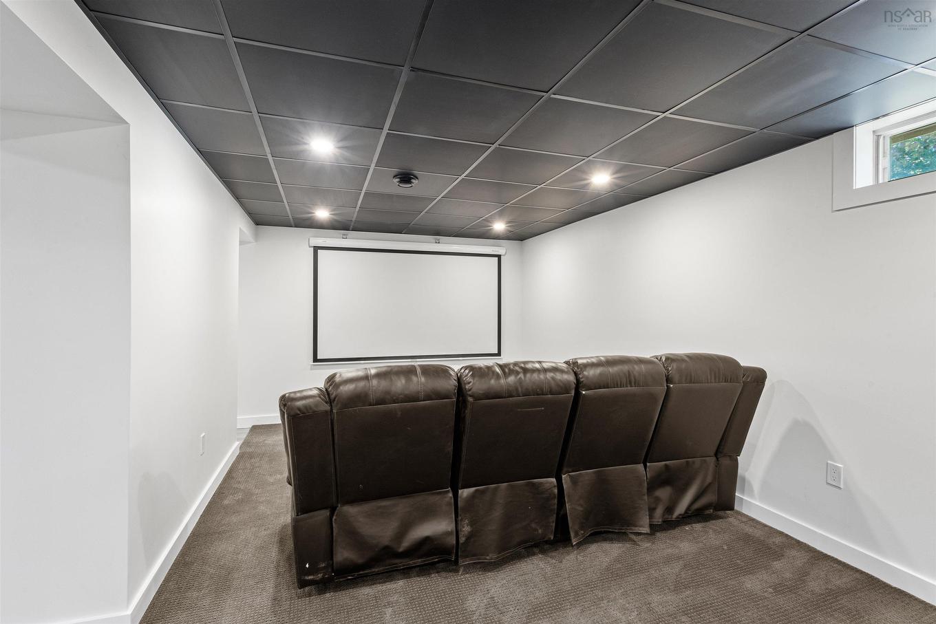 34 Sunset Drive, Bridgewater, NS