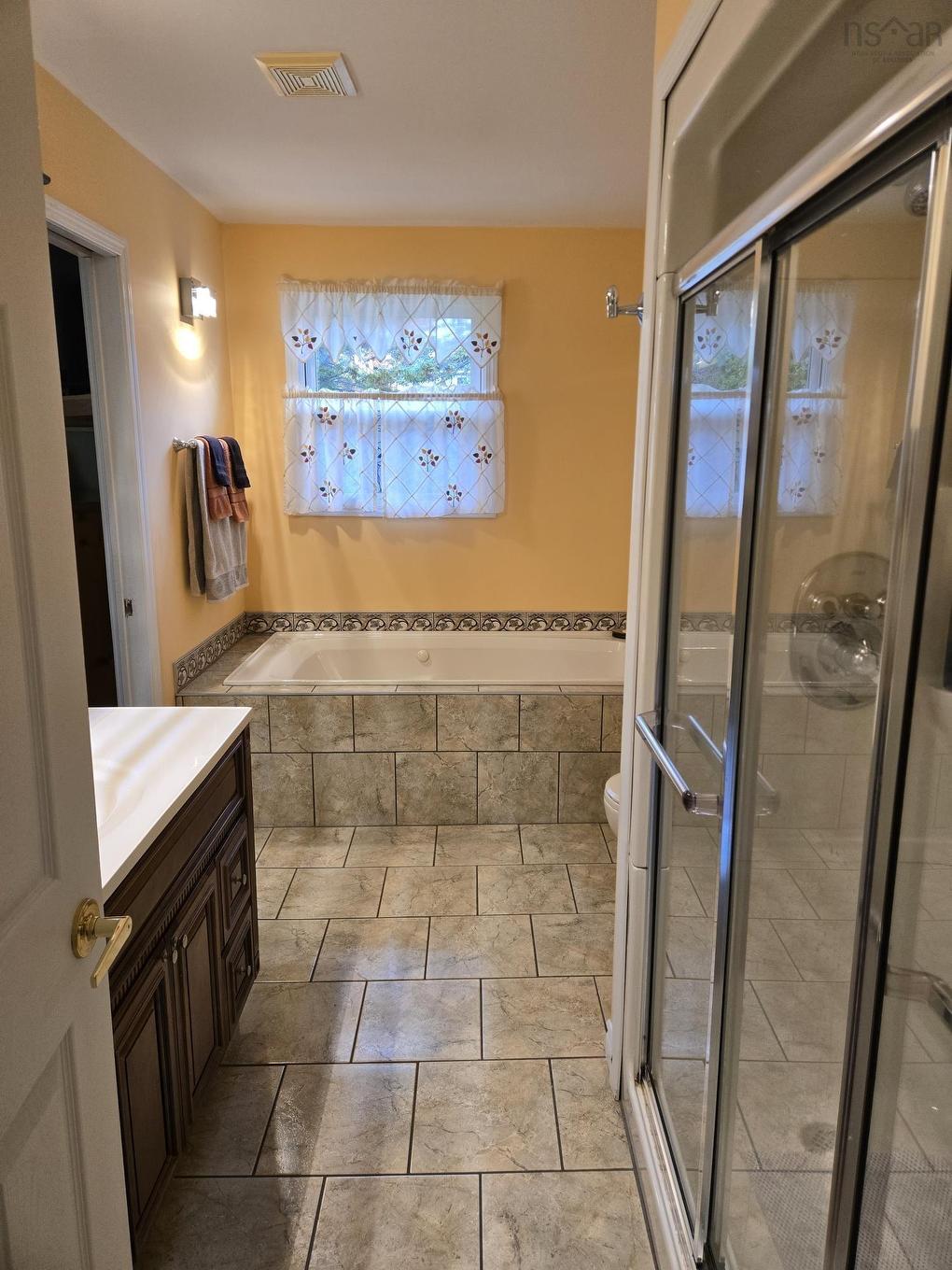 49 Second Court, Valley, NS