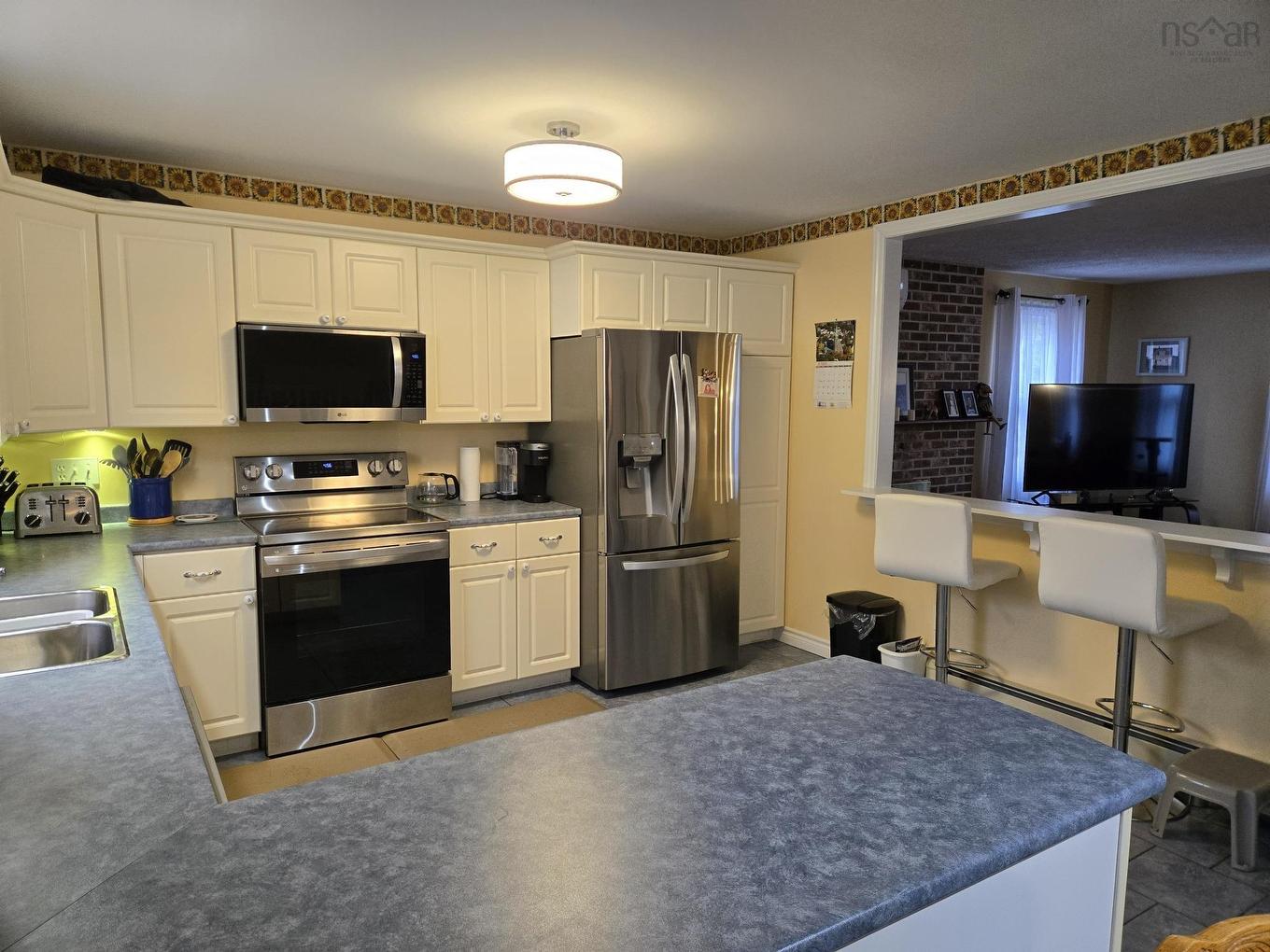 49 Second Court, Valley, NS