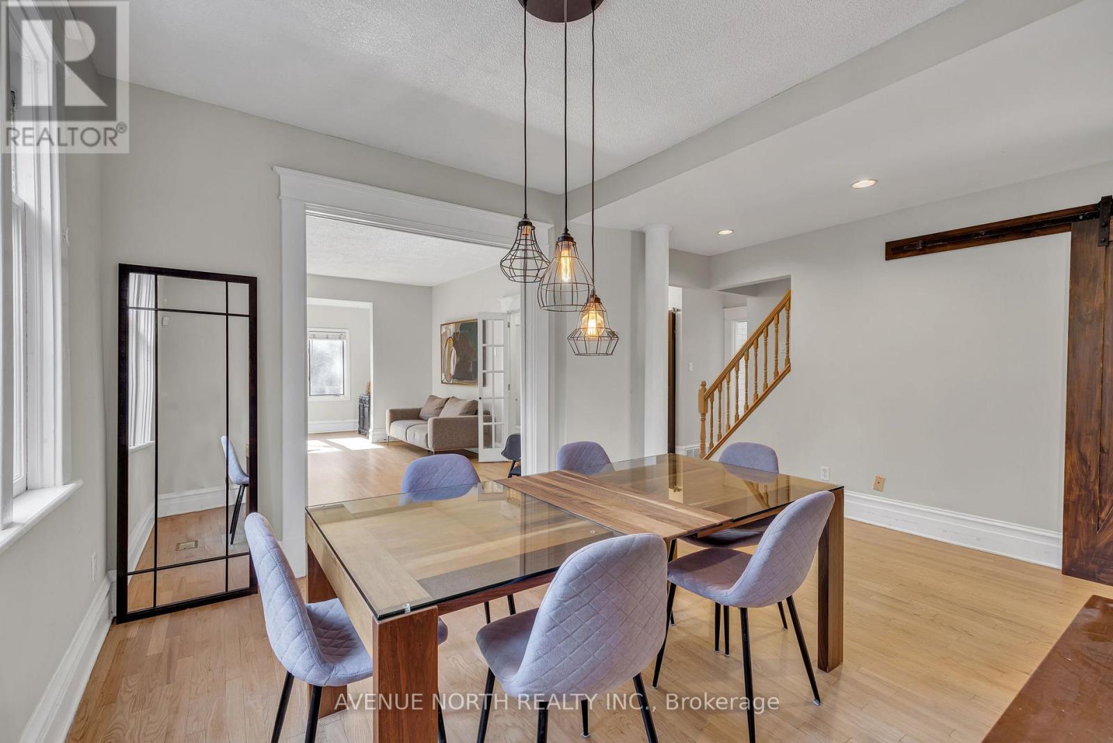 501 Edgeworth Avenue, Ottawa, ON - Indoor Photo Showing Dining Room