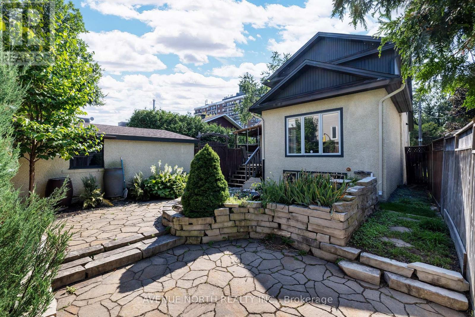 501 Edgeworth Avenue, Ottawa, ON - Outdoor With Deck Patio Veranda