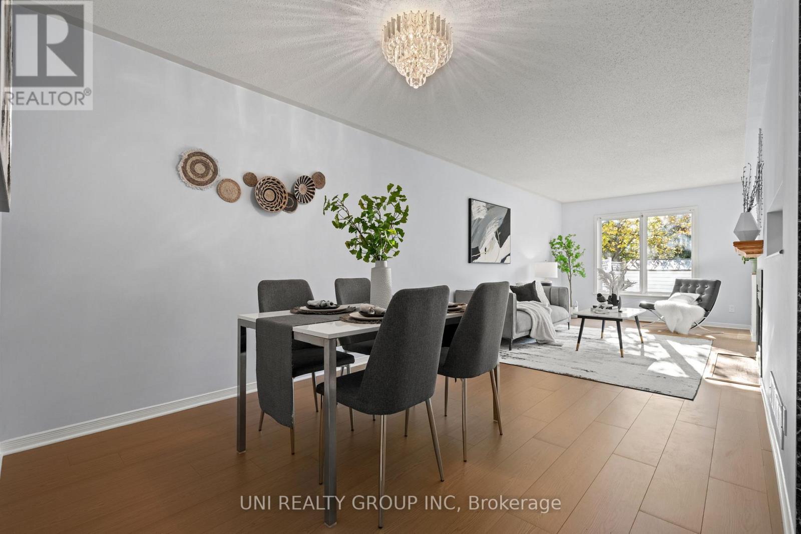 1720 Jobin Crescent, Ottawa, ON - Indoor Photo Showing Dining Room