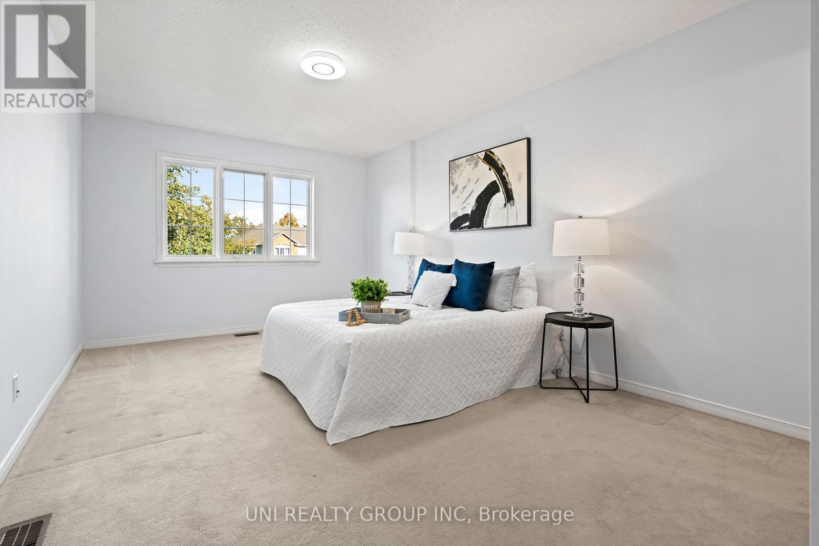 1720 Jobin Crescent, Ottawa, ON - Indoor Photo Showing Bedroom