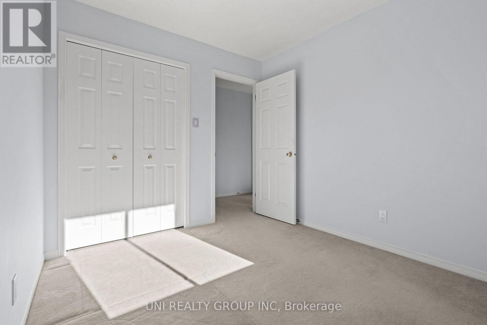 1720 Jobin Crescent, Ottawa, ON - Indoor Photo Showing Other Room
