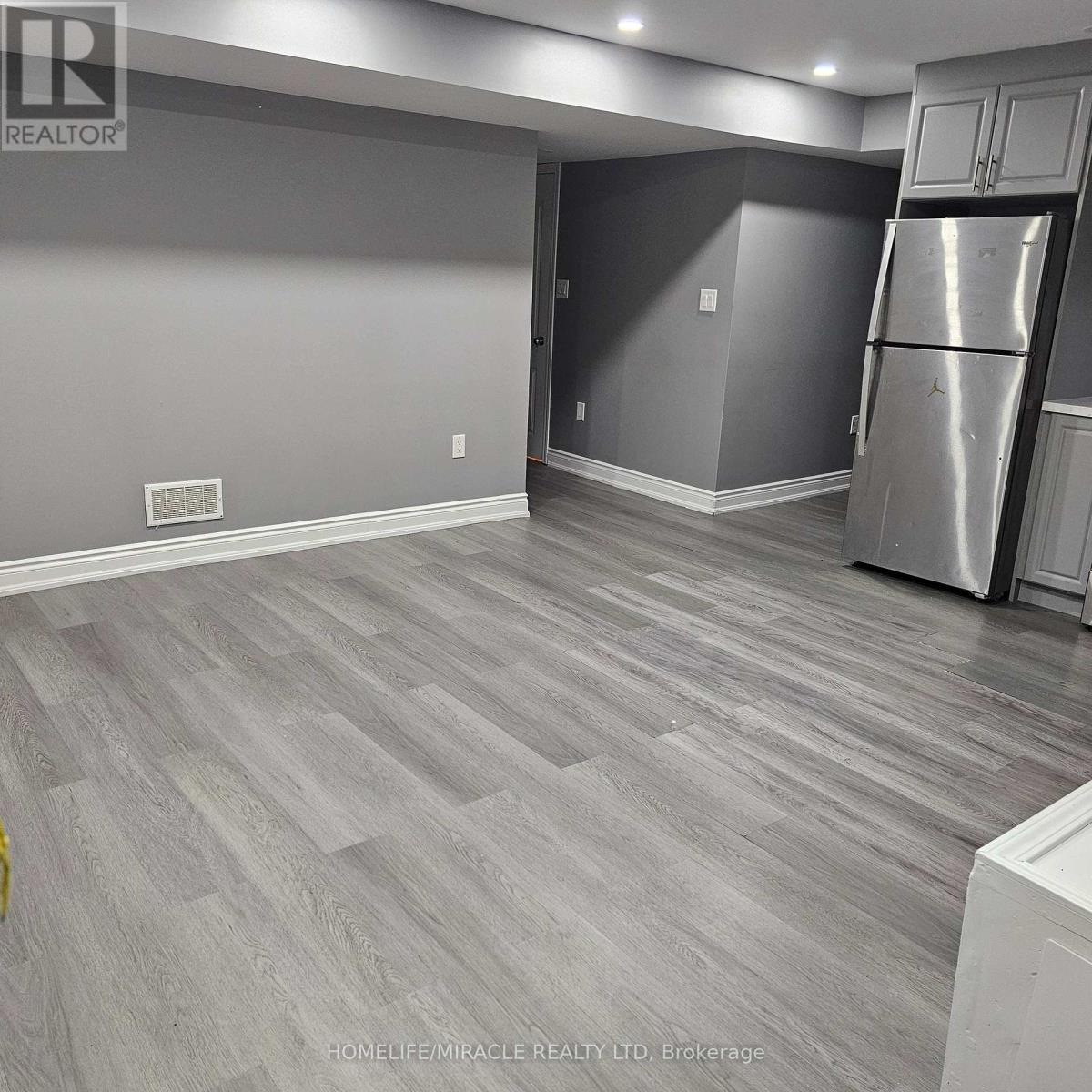 26 Emerald Coast Trail, Brampton, ON - Indoor