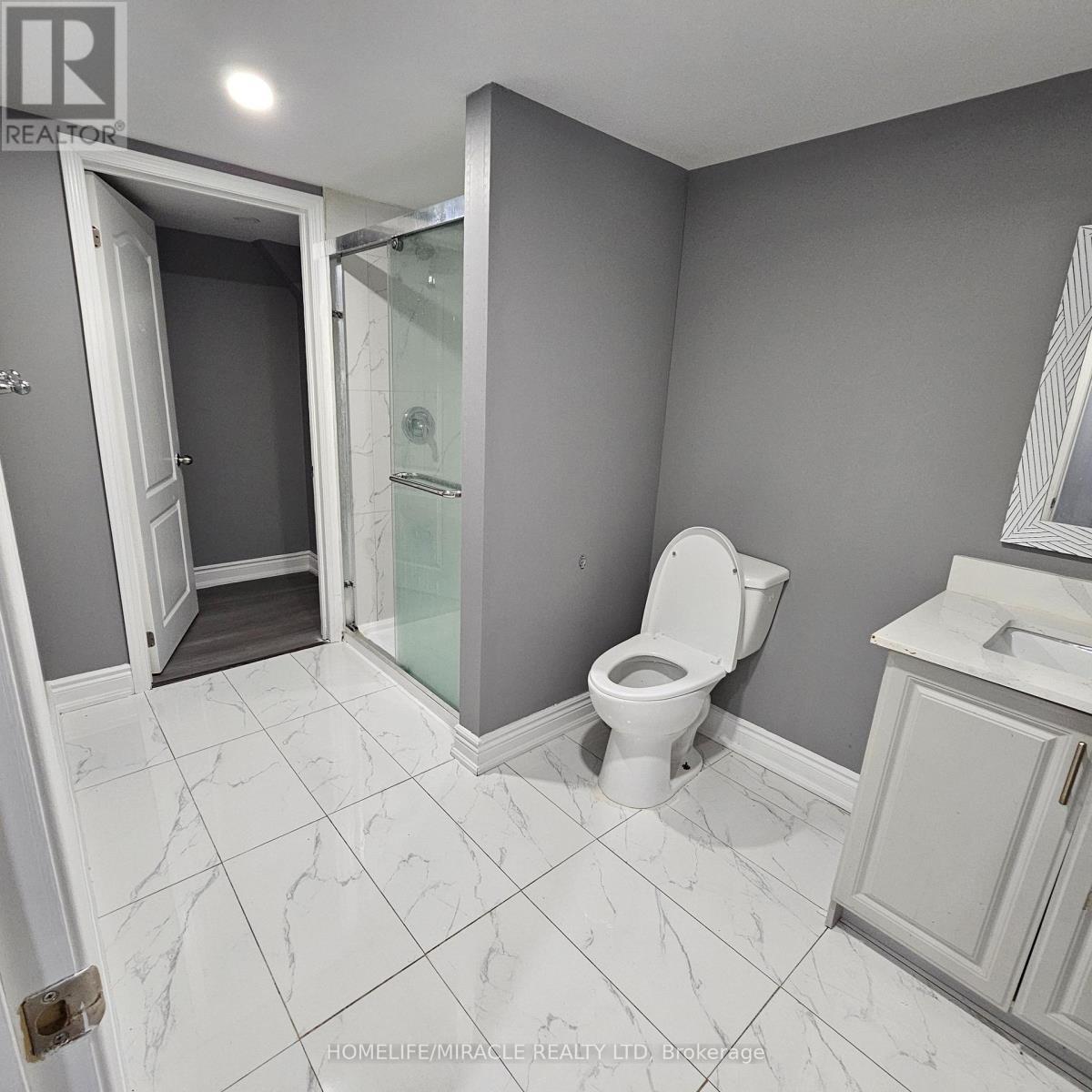 26 Emerald Coast Trail, Brampton, ON - Indoor Photo Showing Bathroom
