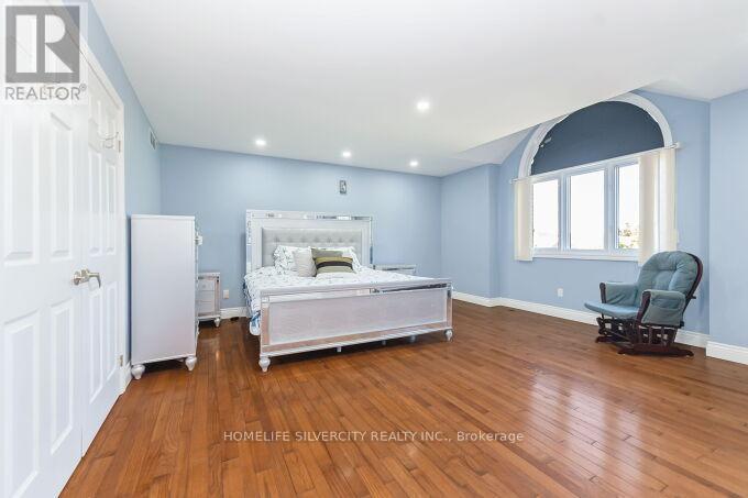126 Montmorency Drive, Hamilton, ON - Indoor Photo Showing Bedroom