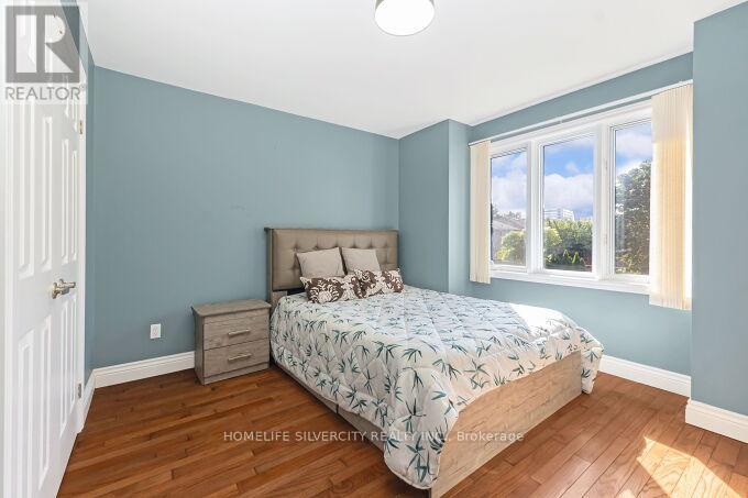 126 Montmorency Drive, Hamilton, ON - Indoor Photo Showing Bedroom
