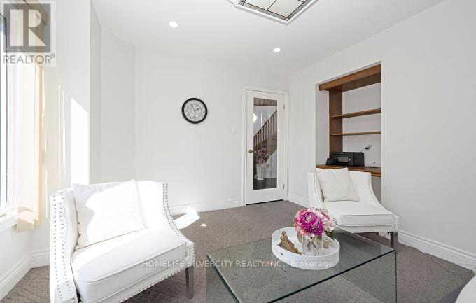 126 Montmorency Drive, Hamilton, ON - Indoor