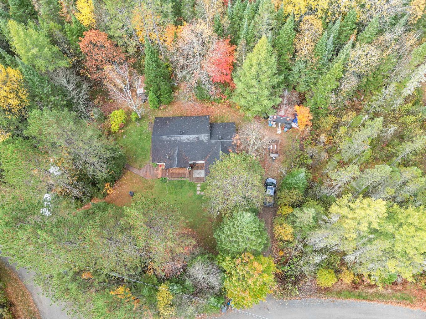 Photo aérienne - 194 Ch. Du Ruisseau, Lac-Supérieur, QC - Outdoor