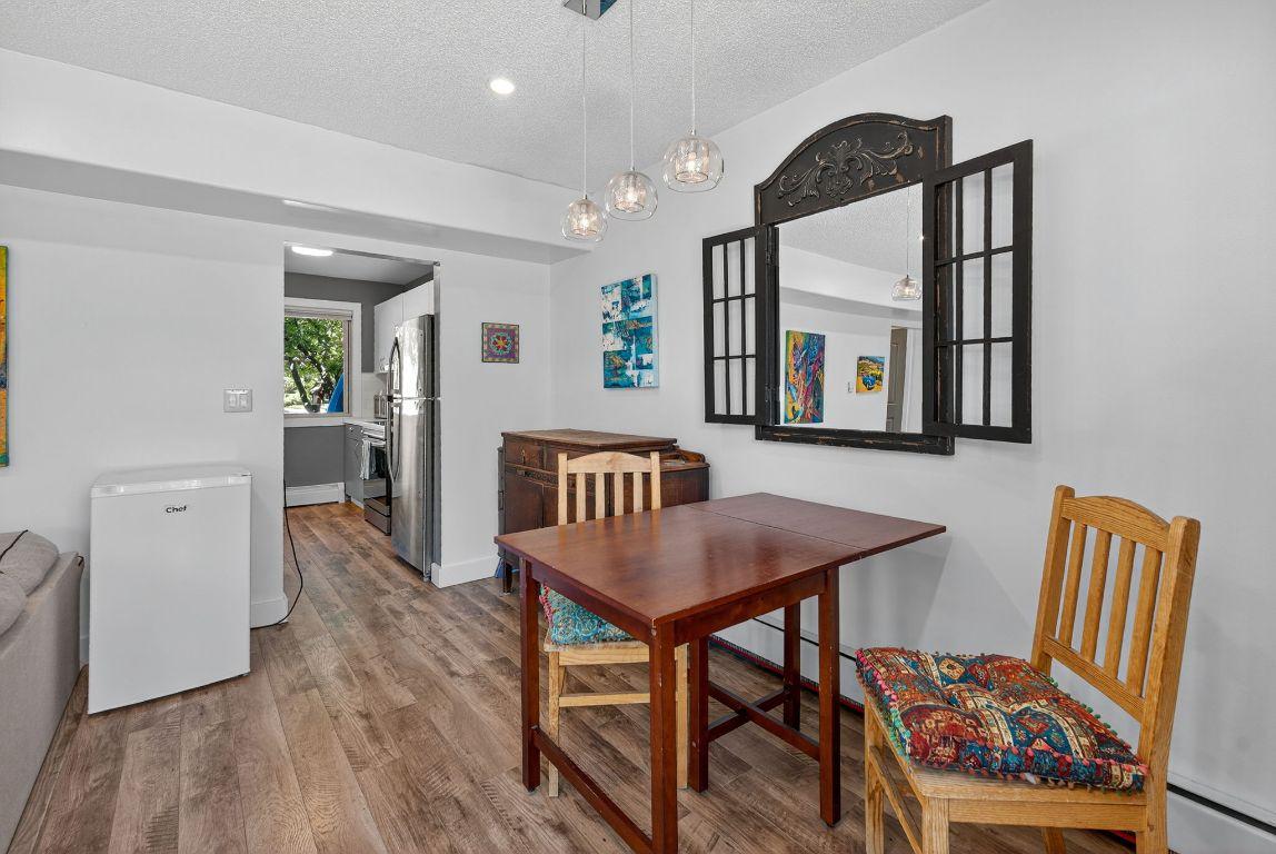 29-310 Yorkton Avenue, Penticton, BC - Indoor Photo Showing Dining Room