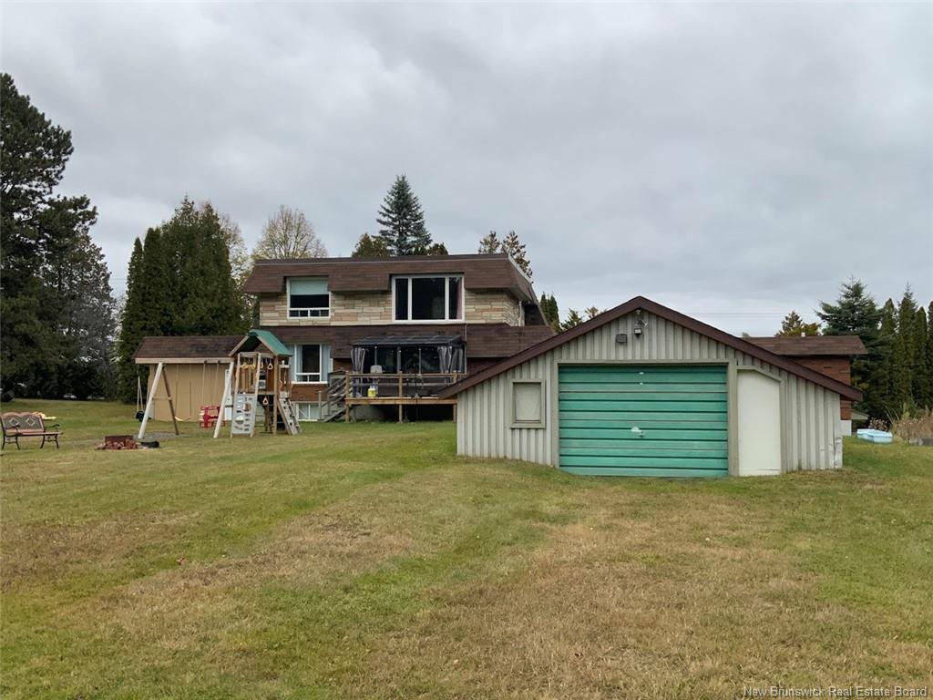 922 Canada Rd, Edmundston, NB