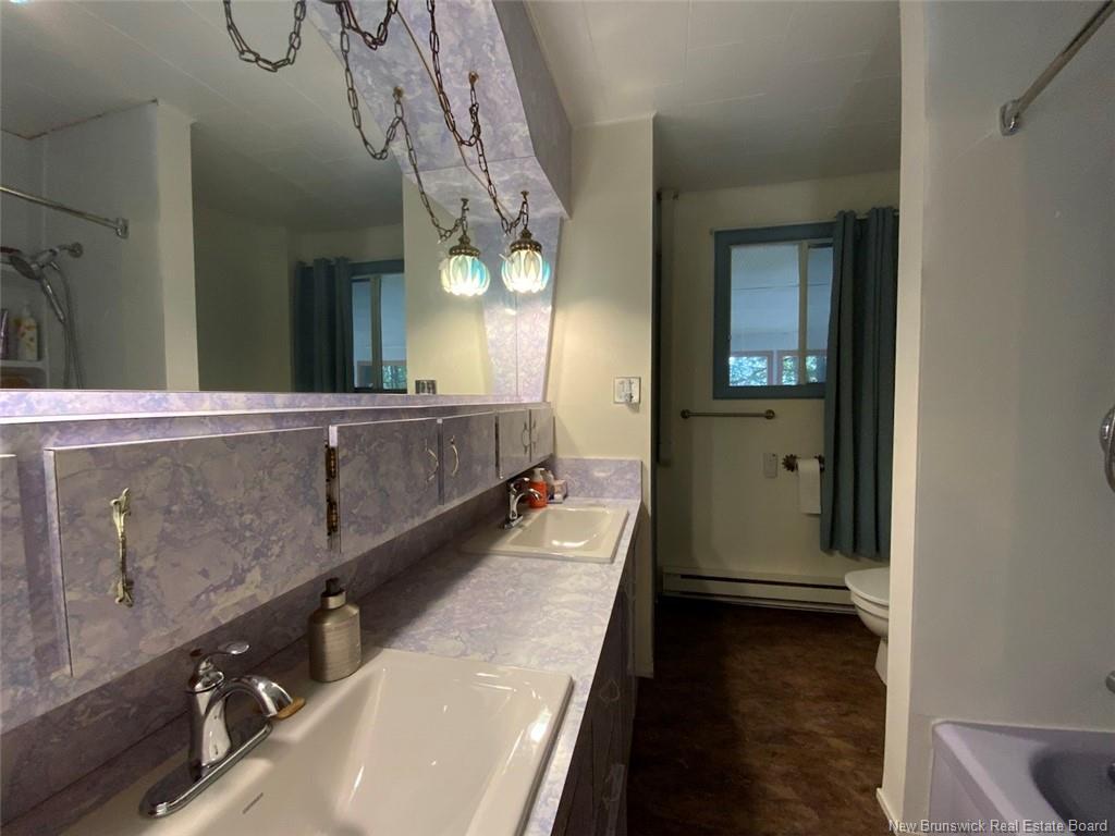 922 Canada Rd, Edmundston, NB