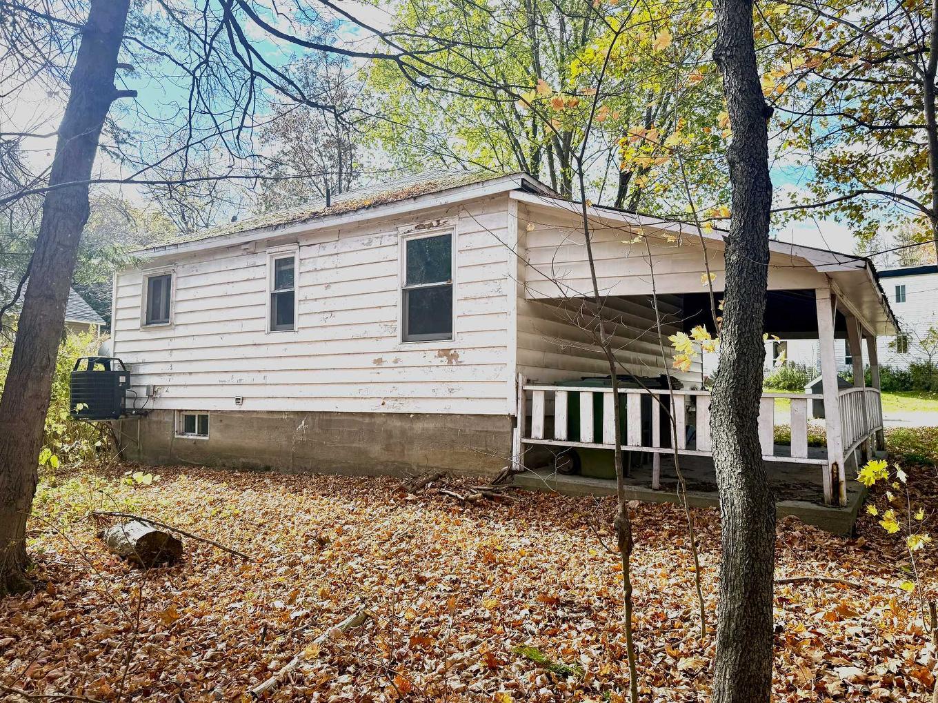 Frontage - 28 Crois. Downs, Sherbrooke (Lennoxville), QC - Outdoor