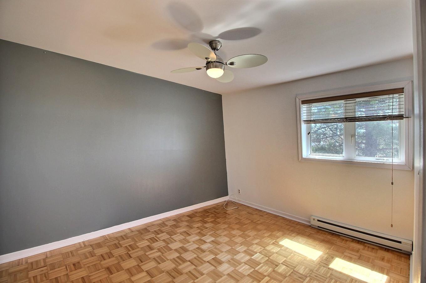 Primary bedroom - 37 Place Noyelle, Lebel-Sur-Quévillon, QC - Indoor Photo Showing Other Room