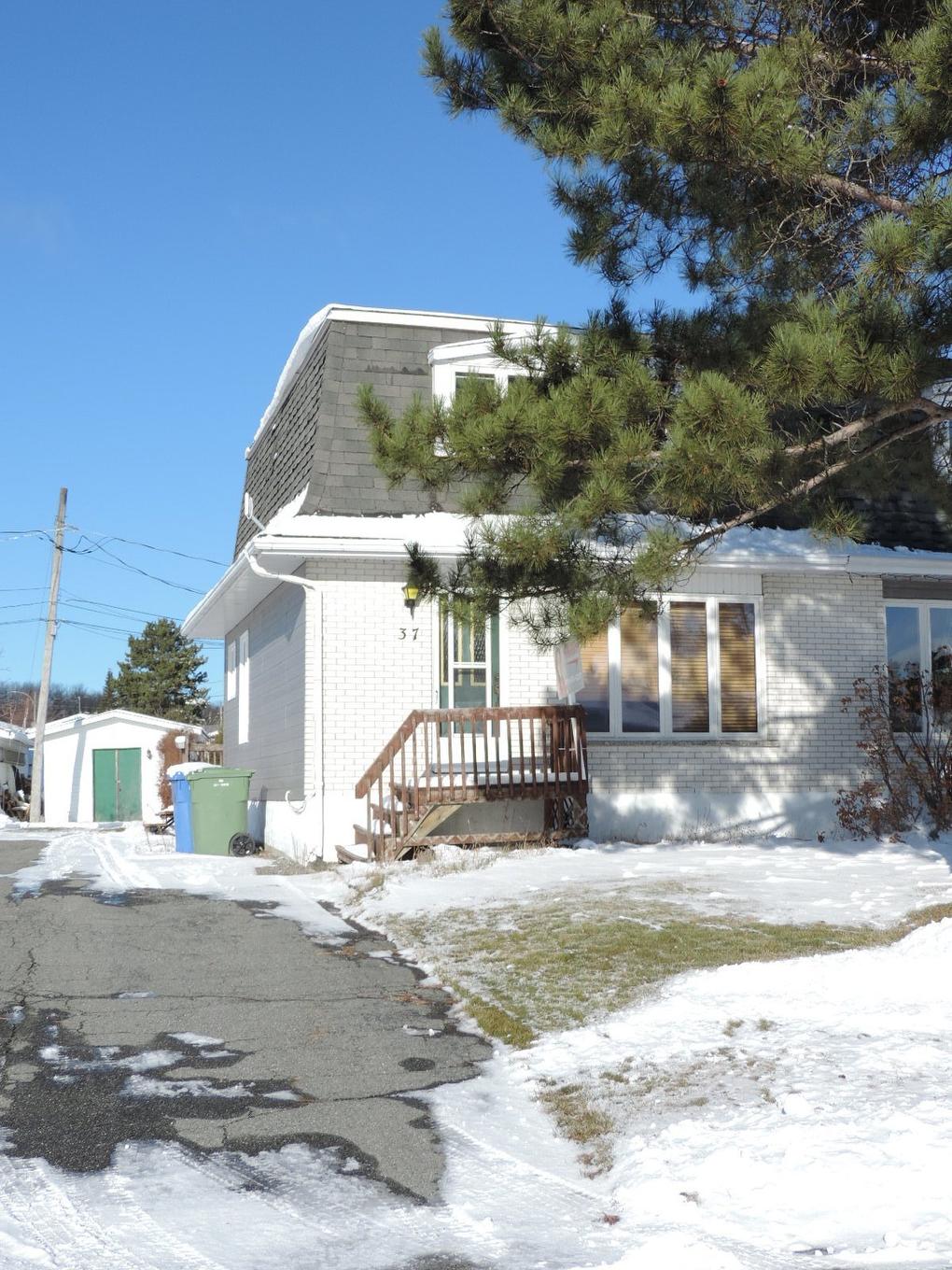 Frontage - 37 Place Noyelle, Lebel-Sur-Quévillon, QC - Outdoor