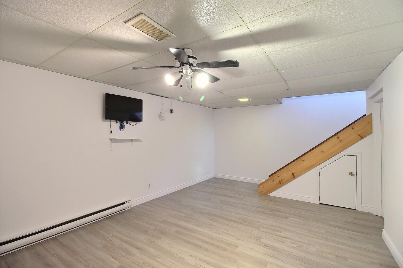 Family room - 37 Place Noyelle, Lebel-Sur-Quévillon, QC - Indoor Photo Showing Other Room