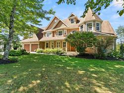 144 Thompson Run Hammonds Plains, NS B4B 1T7