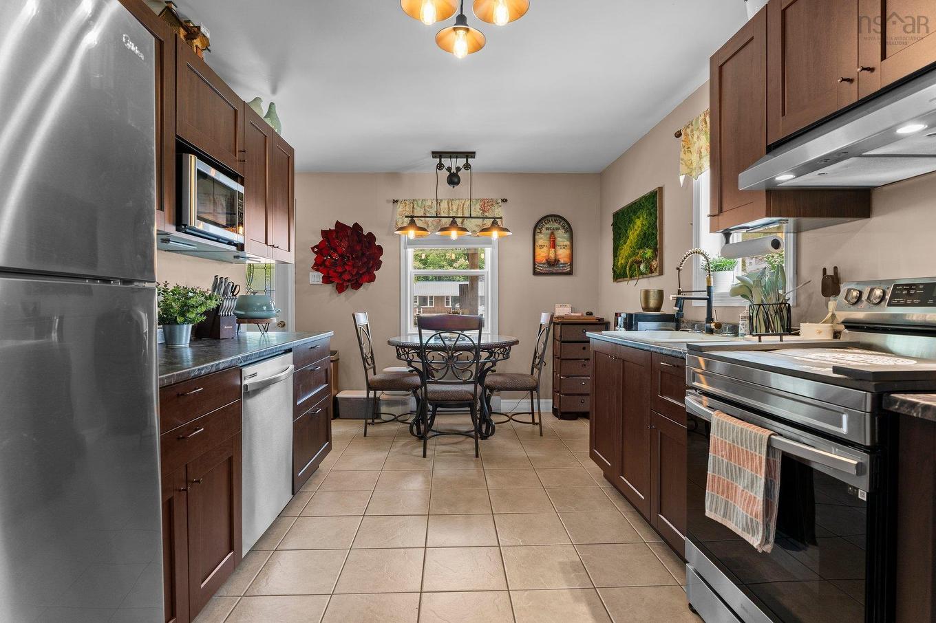 135 West River Road, Pictou, NS