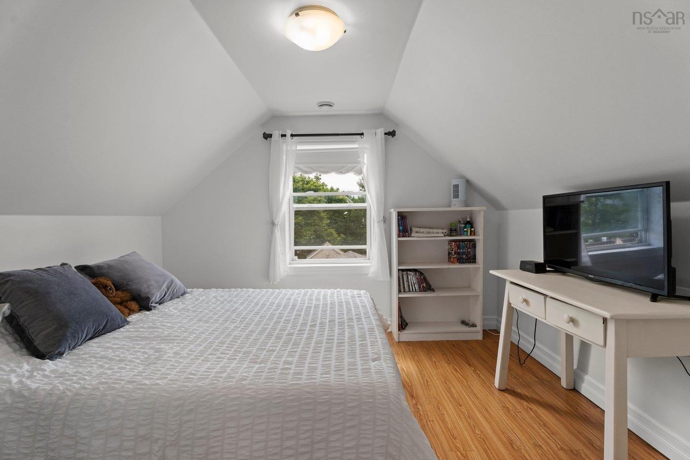 135 West River Road, Pictou, NS