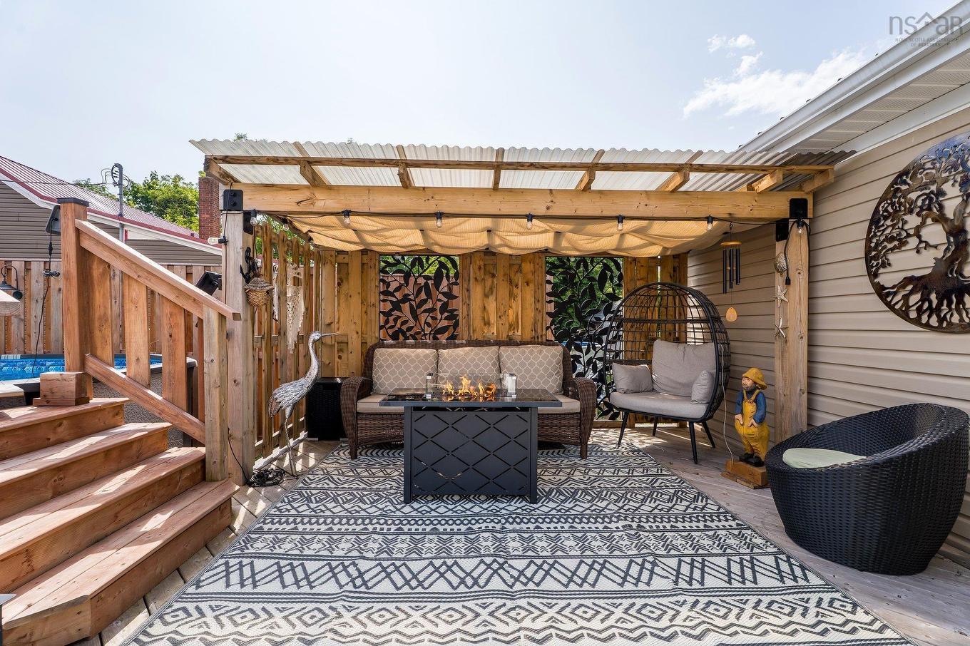 135 West River Road, Pictou, NS