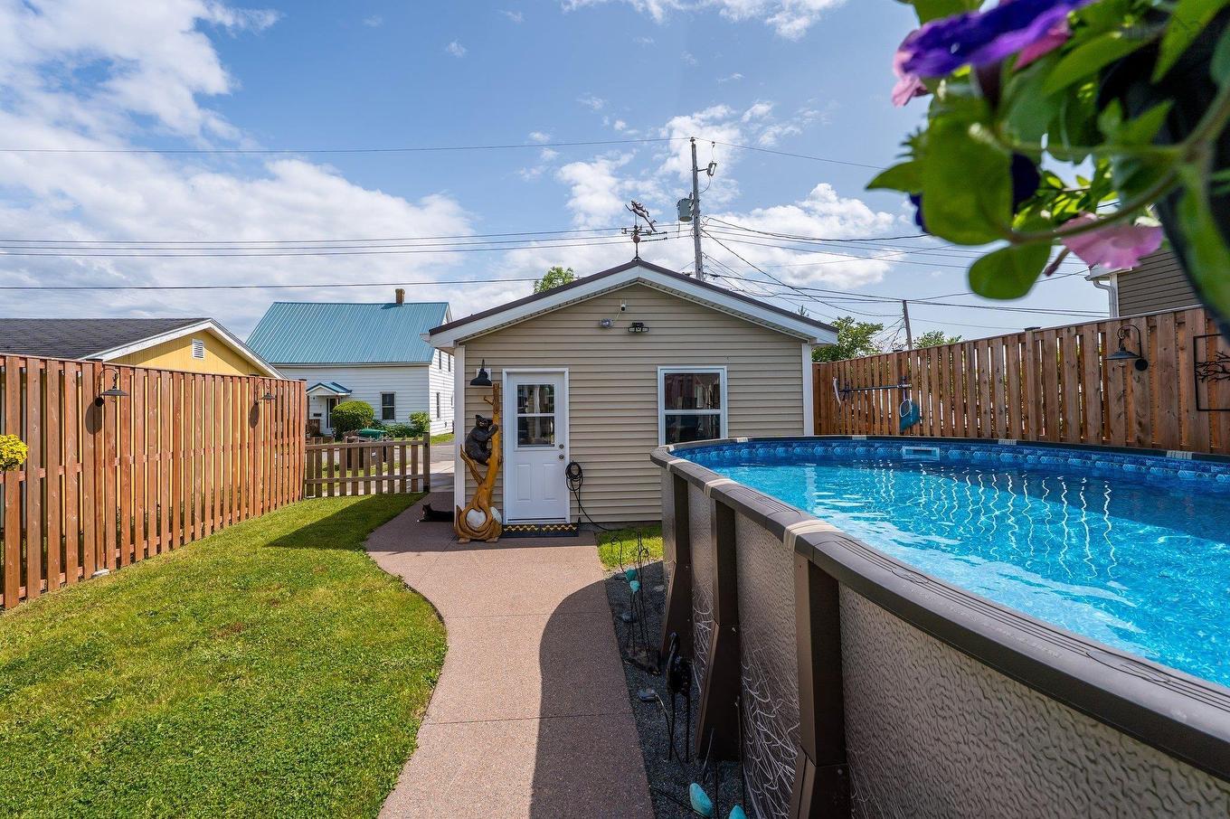 135 West River Road, Pictou, NS