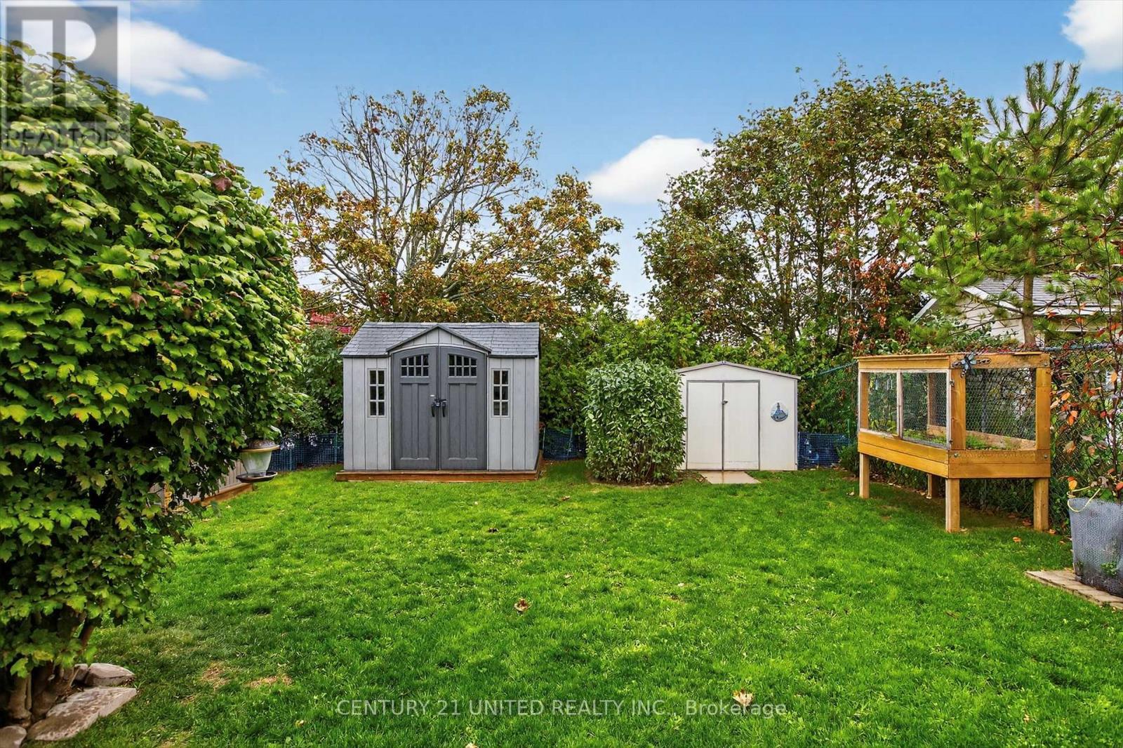 1410 Lillico Crescent, Peterborough (Monaghan Ward 2), ON - Outdoor With Backyard