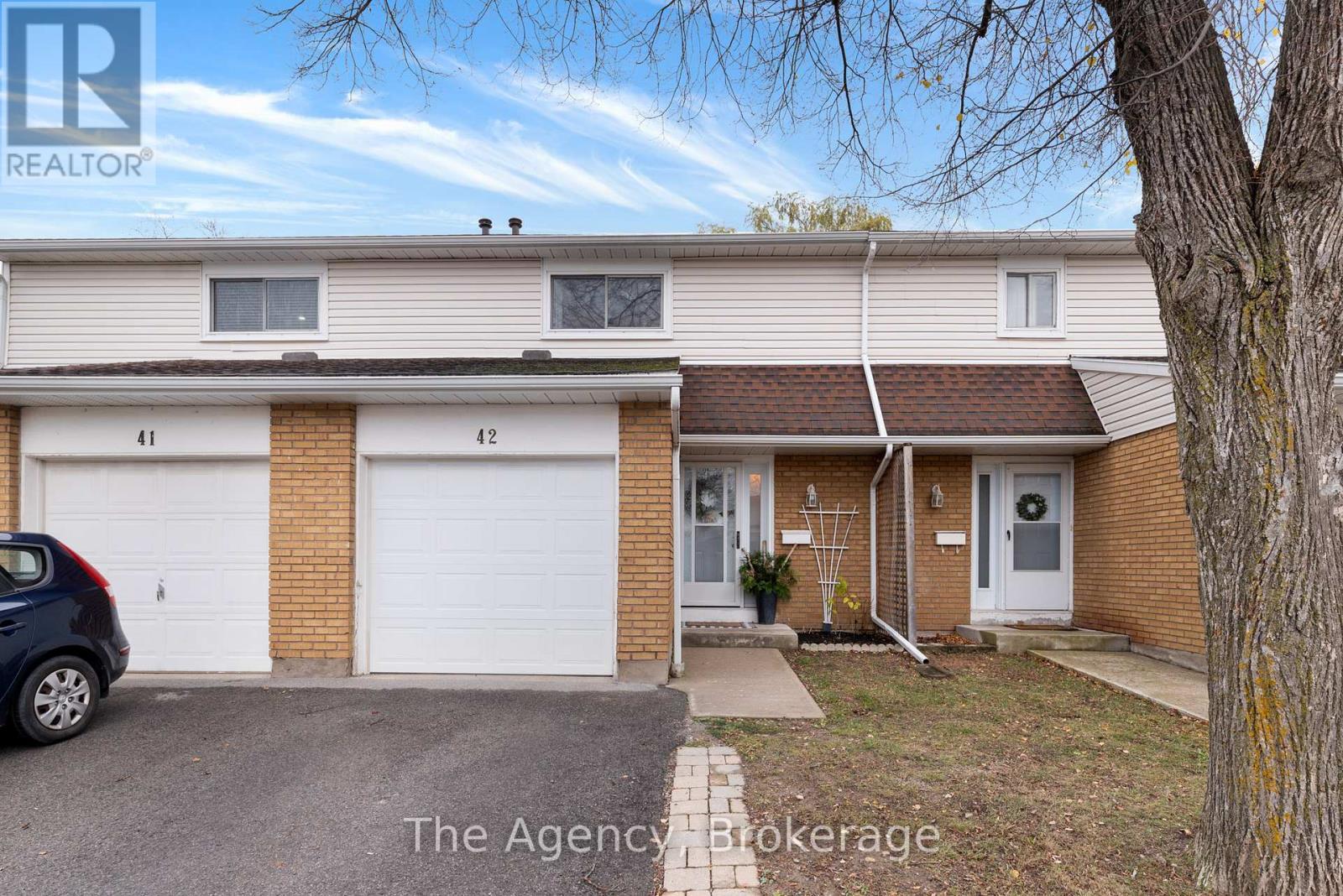 42 - 286 Cushman Road, St. Catharines (Carlton/Bunting), ON - Outdoor