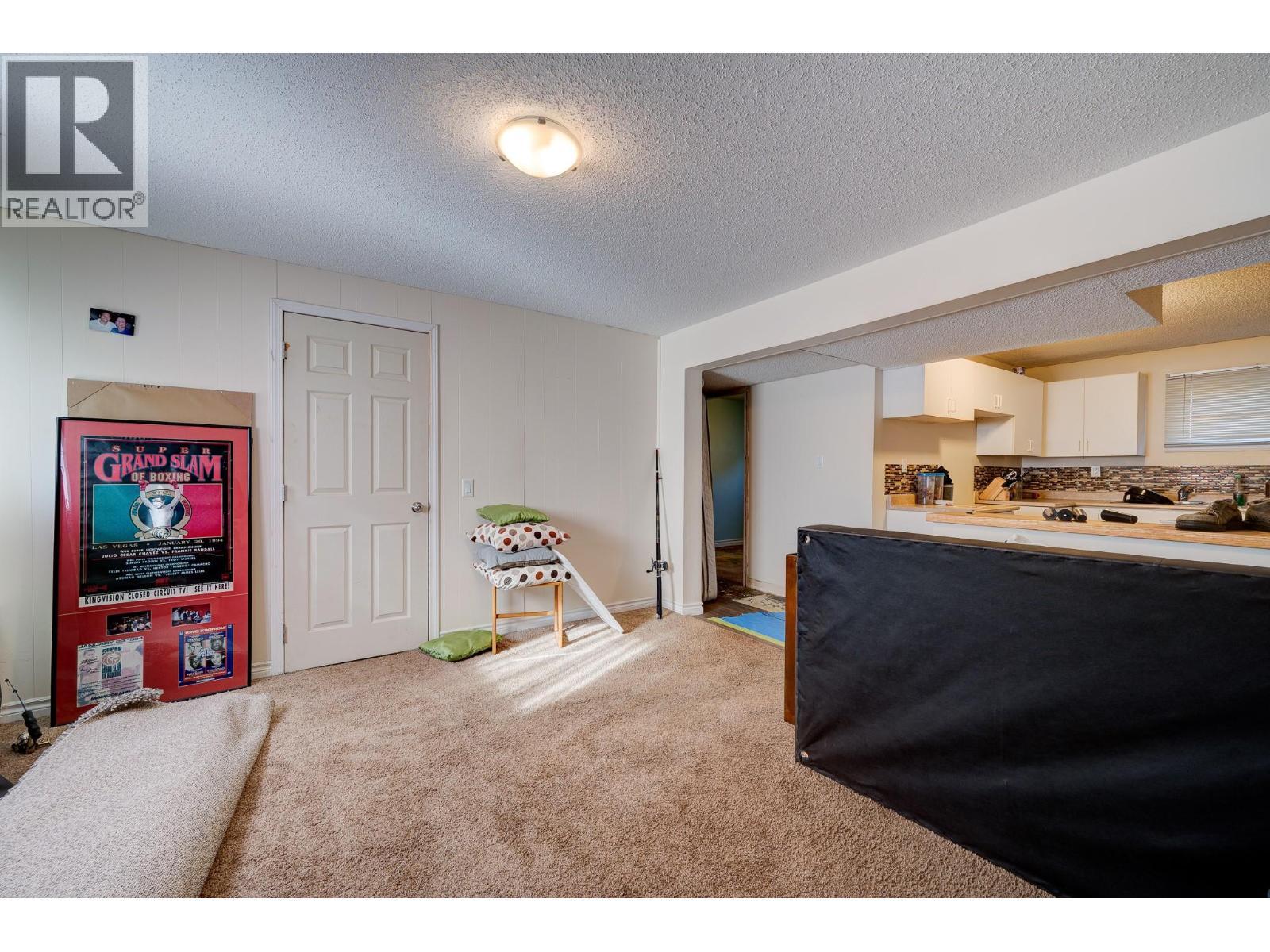 770 Sherwood Drive, Kamloops, BC - Indoor