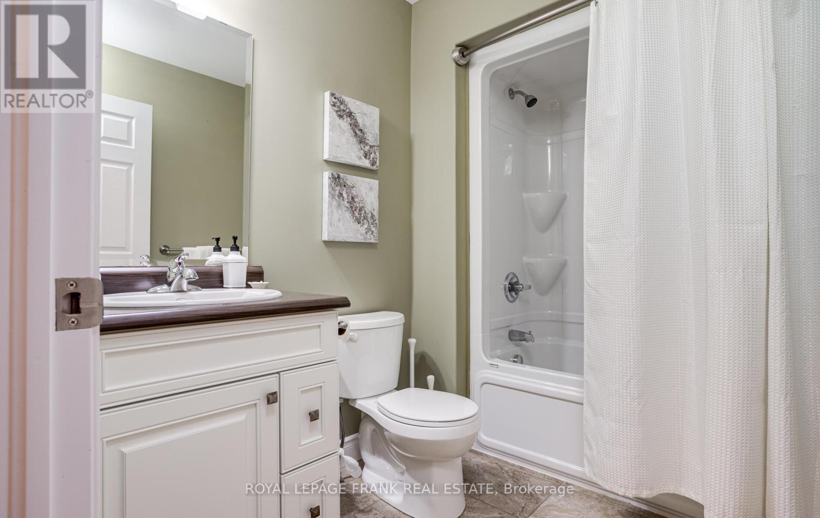 41 Cortland Way, Brighton, ON - Indoor Photo Showing Bathroom