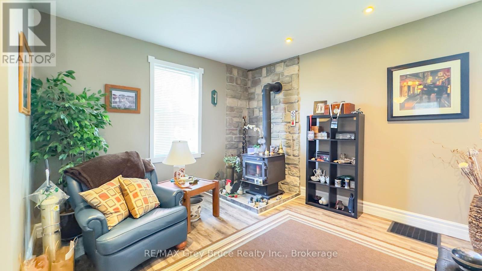 173 5Th Avenue Sw, Arran-Elderslie, ON - Indoor