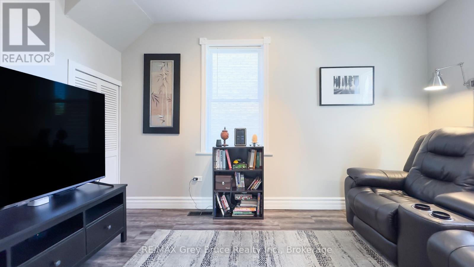 173 5Th Avenue Sw, Arran-Elderslie, ON - Indoor