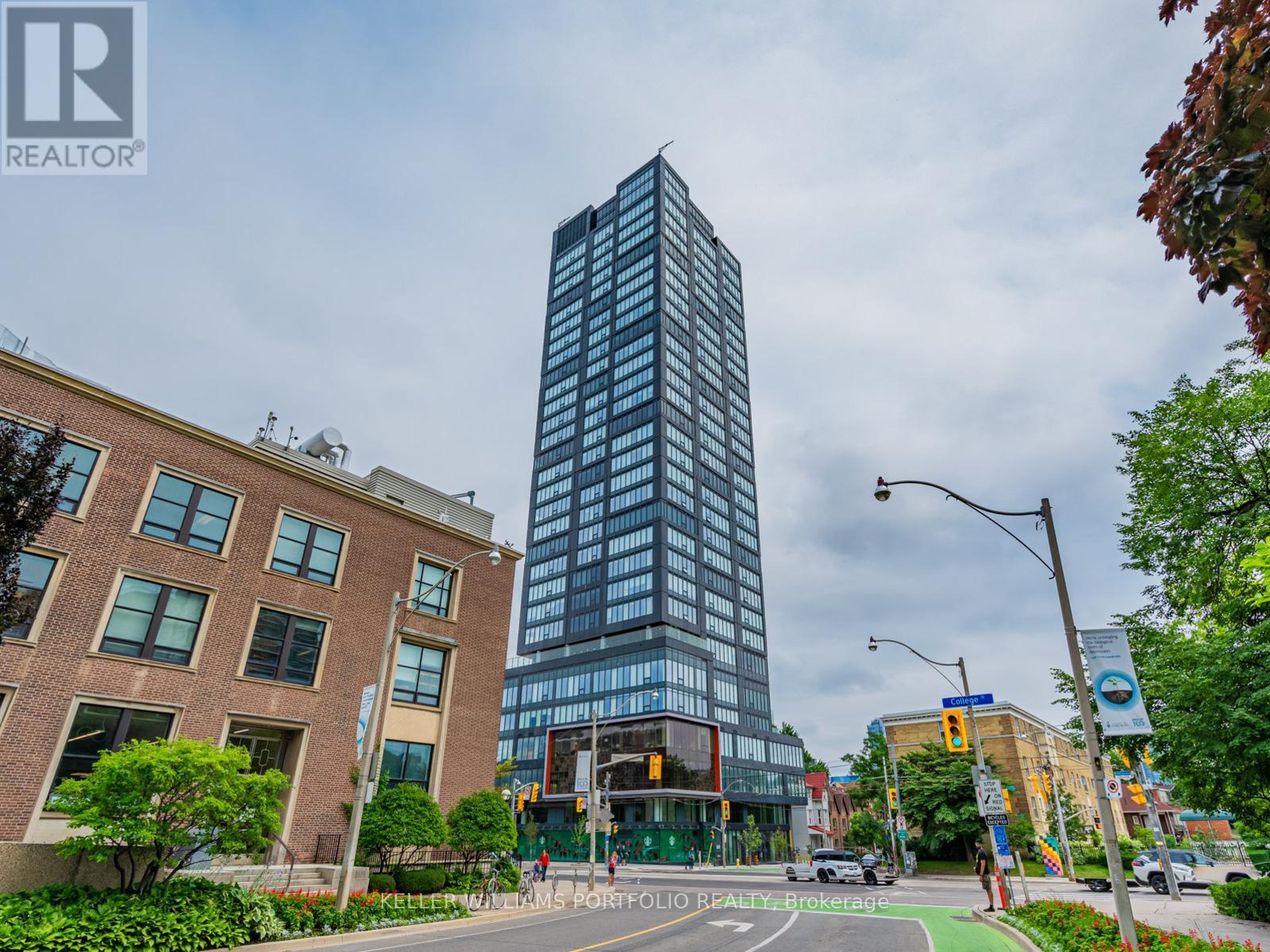 1702 - 203 College Street, Toronto, ON - Outdoor