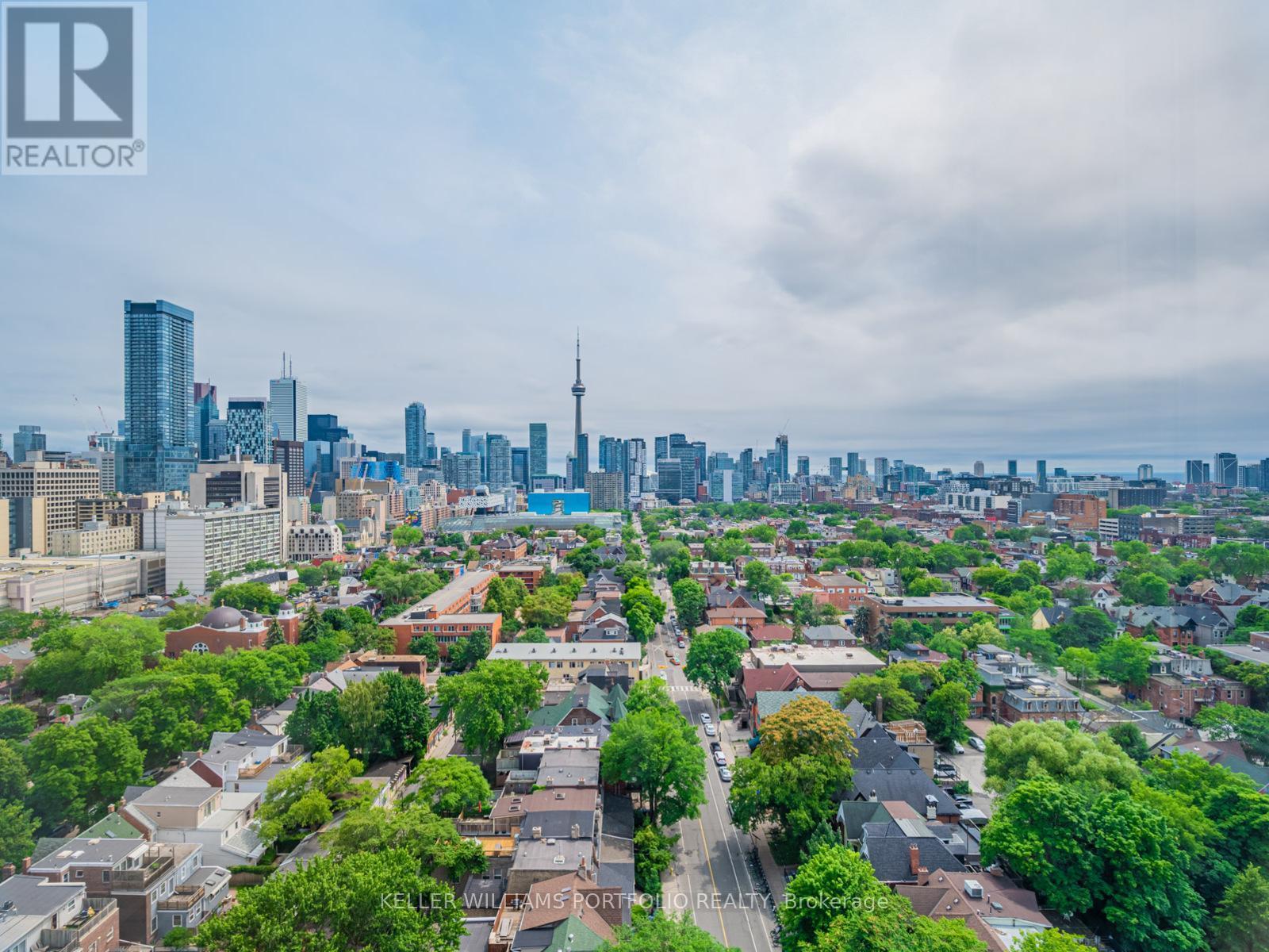 1702 - 203 College Street, Toronto, ON - Outdoor With View