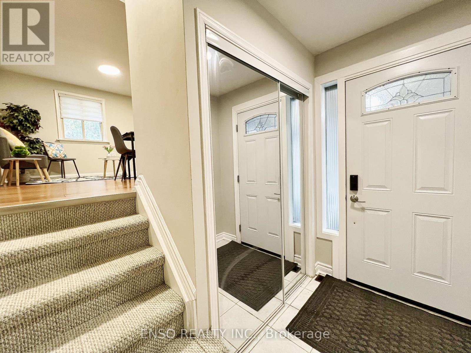 Lobby - Unit A - 24 Gentry Crescent, Richmond Hill, ON - Indoor Photo Showing Other Room