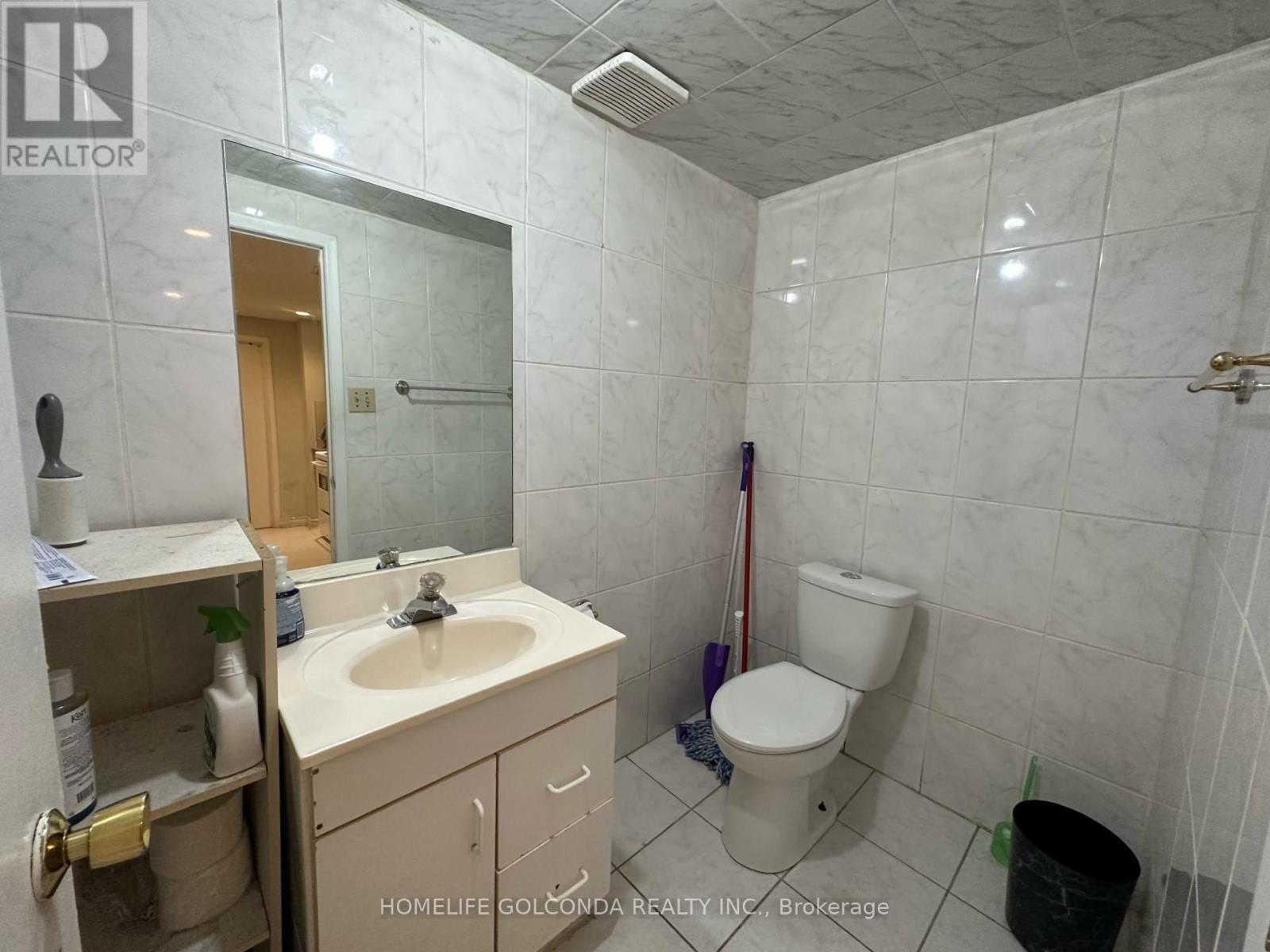 37 Halder Crescent, Markham, ON - Indoor Photo Showing Bathroom