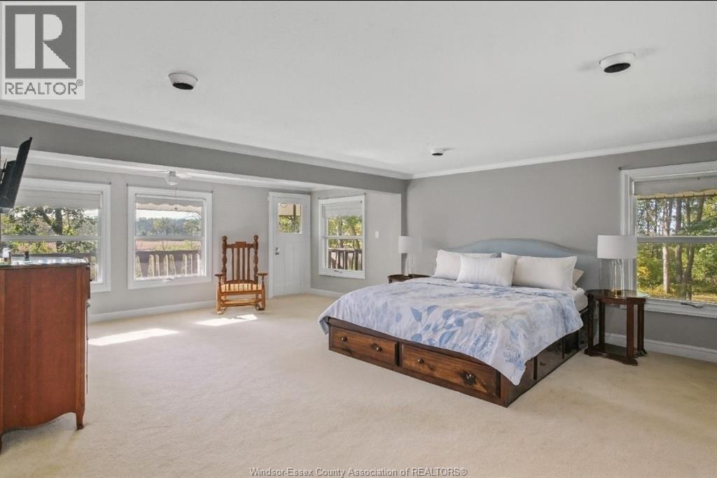 5938 Concession 5 North, Amherstburg, ON - Indoor Photo Showing Bedroom