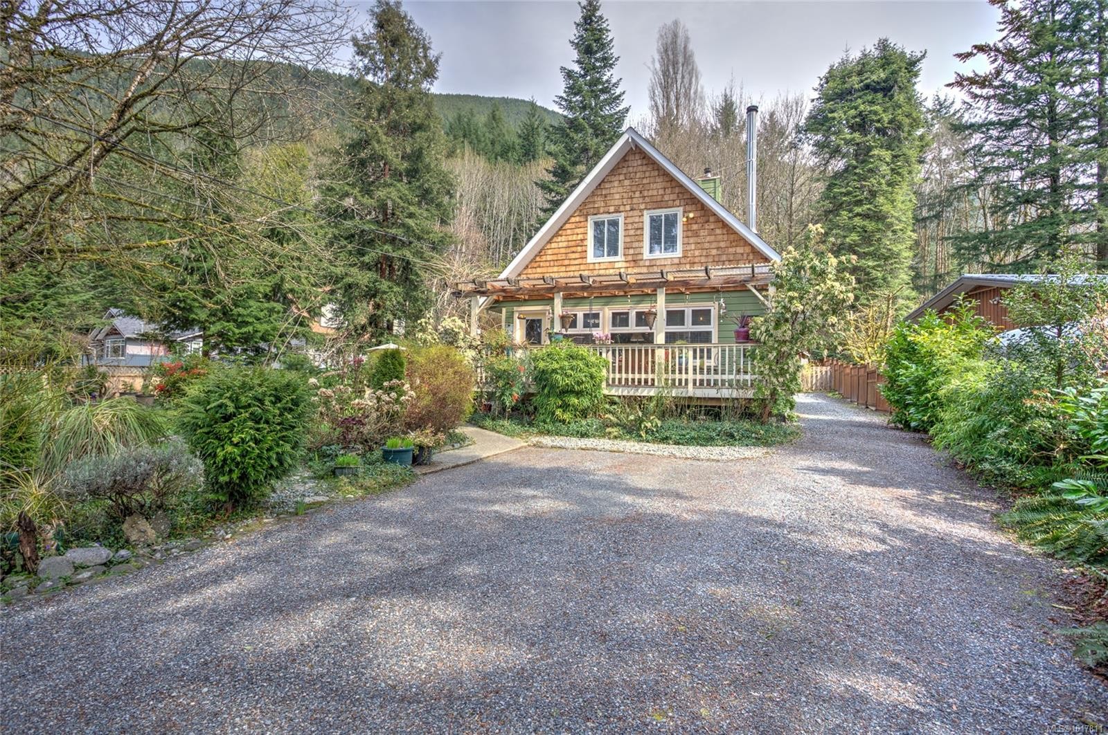 7777 Sunset Dr, Lake Cowichan, BC