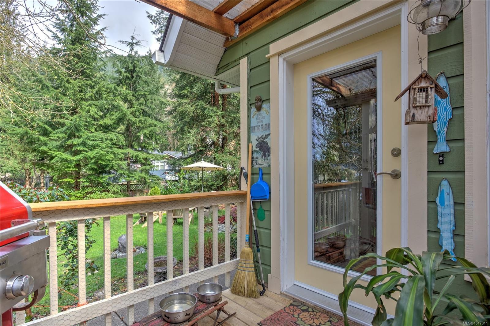 7777 Sunset Dr, Lake Cowichan, BC