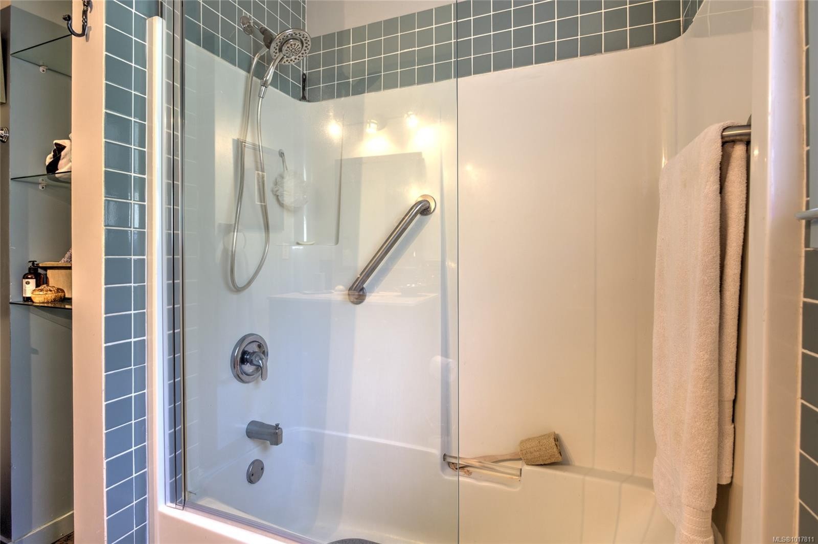 7777 Sunset Dr, Lake Cowichan, BC