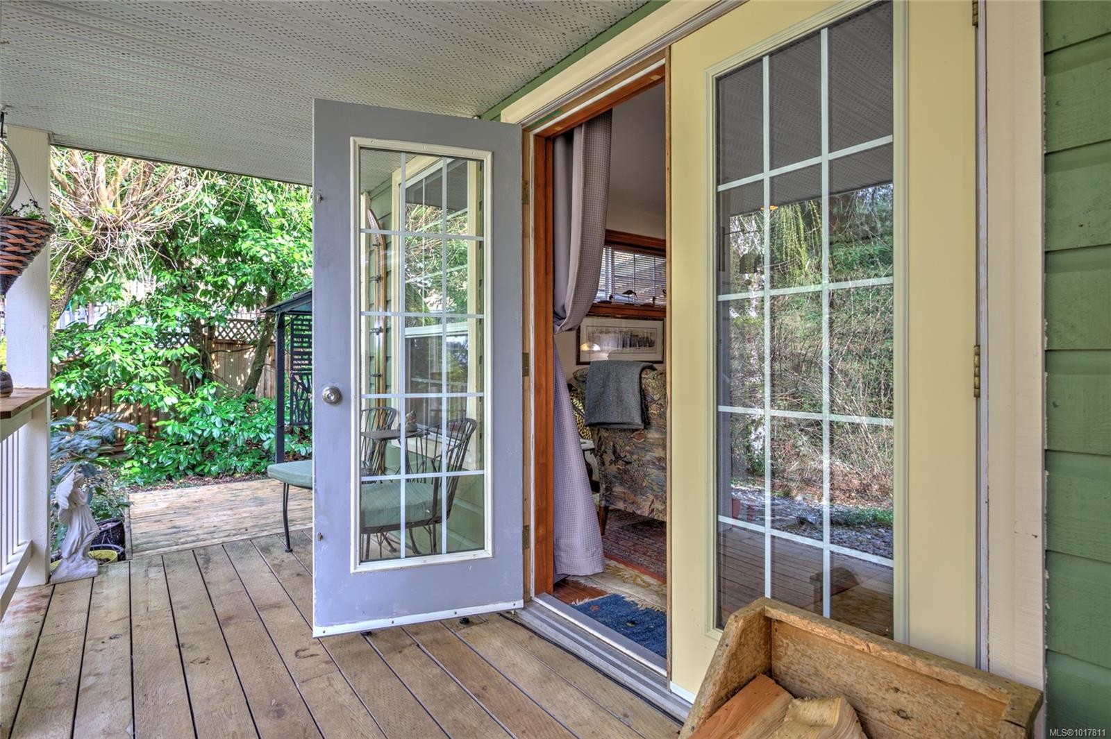 7777 Sunset Dr, Lake Cowichan, BC