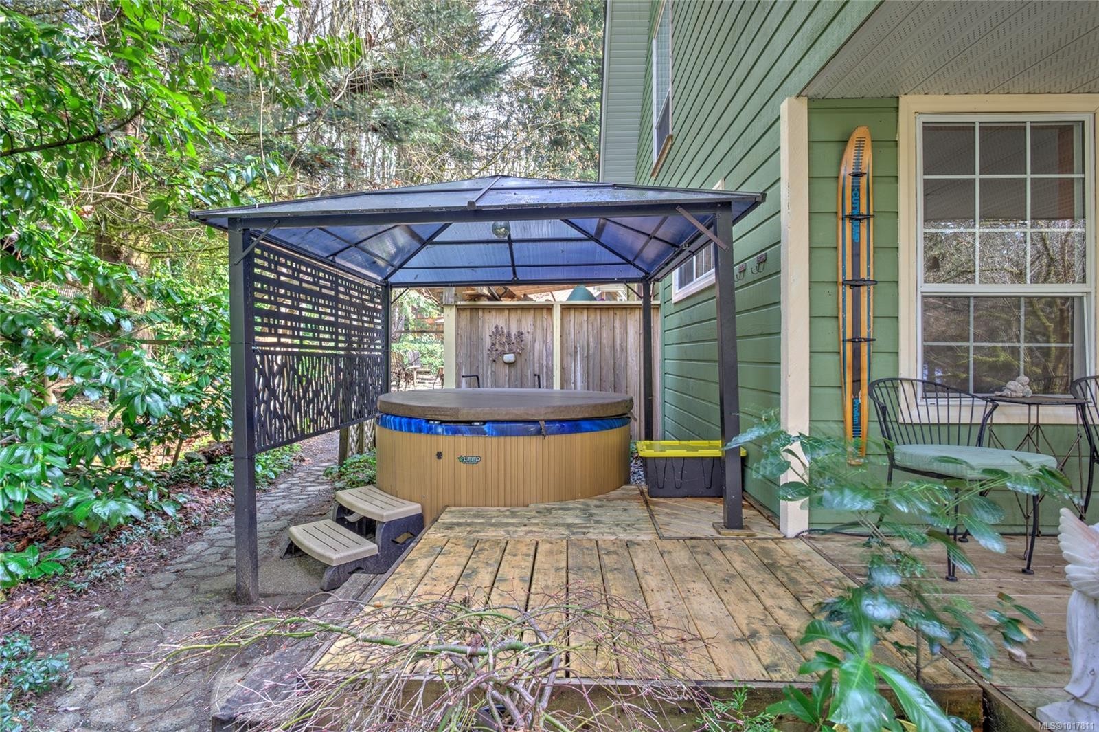 7777 Sunset Dr, Lake Cowichan, BC