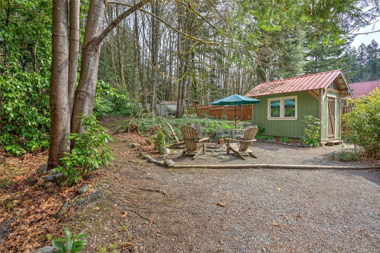 7777 Sunset Dr, Lake Cowichan, BC