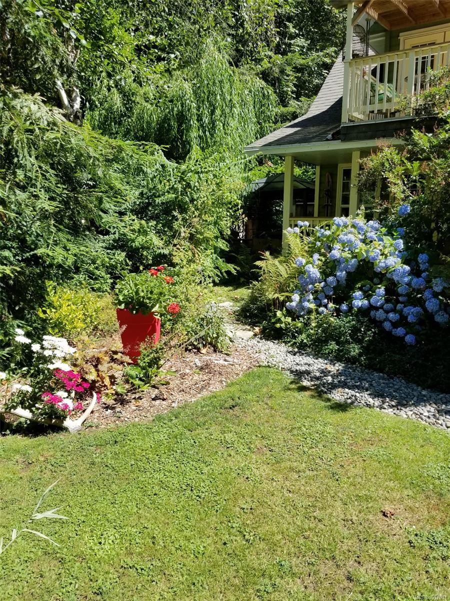 7777 Sunset Dr, Lake Cowichan, BC