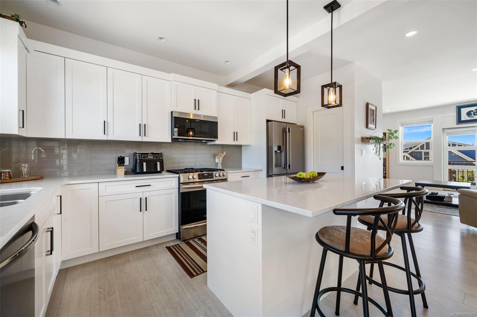 6538 Felderhof Rd, Sooke, BC