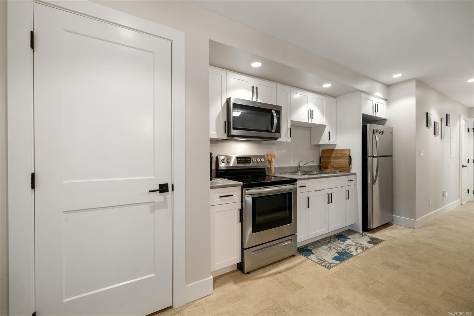 6538 Felderhof Rd, Sooke, BC